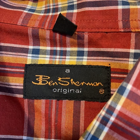 Ben Sherman red plaid button down Size 17 1/2 - Picture 2 of 3